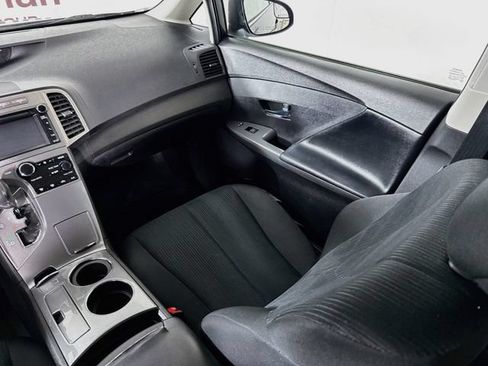 Used 2014 Toyota Venza LE AWD/4WD image 20
