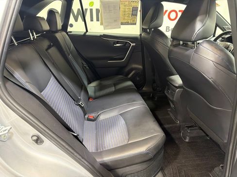 Used 2021 Toyota RAV4 XSE w/ XSE Grade Weather Package AWD/4WD image 15
