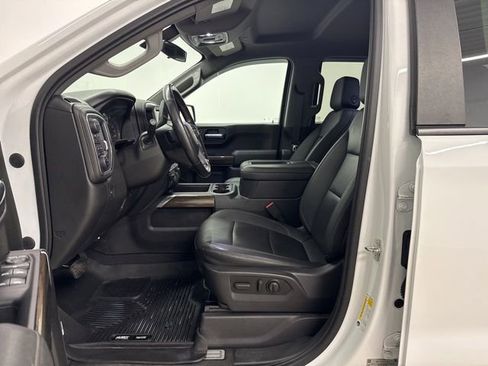 Used 2022 Chevrolet Silverado 1500 RST w/ Convenience Package II image 15