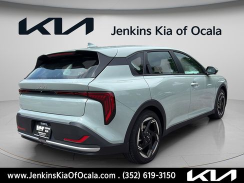 New 2026 Kia K4 EX FWD image 3