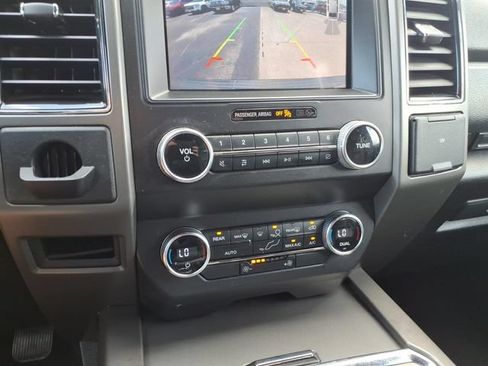 Used 2019 Ford Expedition XLT w/ Equipment Group 201A RWD image 27