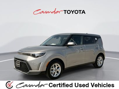 Used 2025 Kia Soul LX w/ LX Technology Package