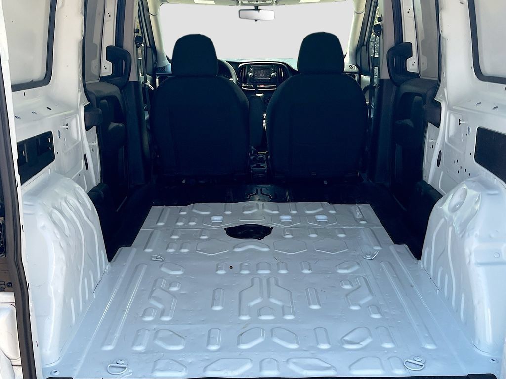 Used 2022 RAM ProMaster City Tradesman FWD image 22