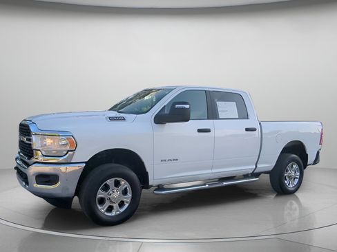 Used 2024 RAM 2500 Big Horn AWD/4WD image 13