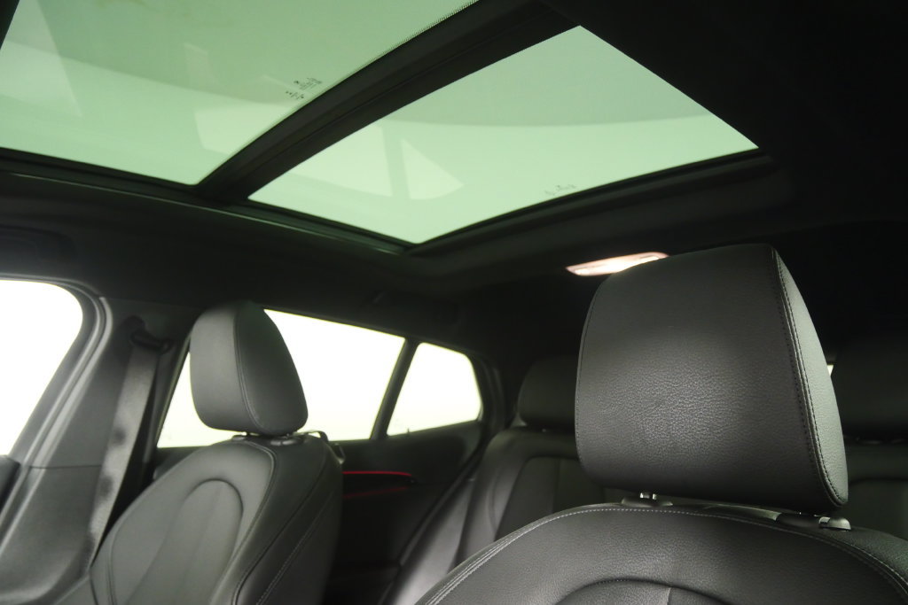 Used 2020 BMW X2 sDrive28i w/ Convenience Package FWD image 12