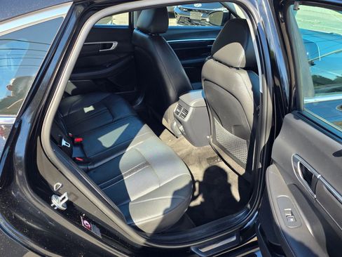 Used 2022 Hyundai Sonata Limited image 15