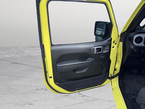 Used 2024 Jeep Wrangler Sport S image 22