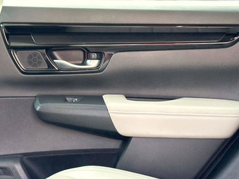 Used 2024 Honda CR-V EX-L image 16