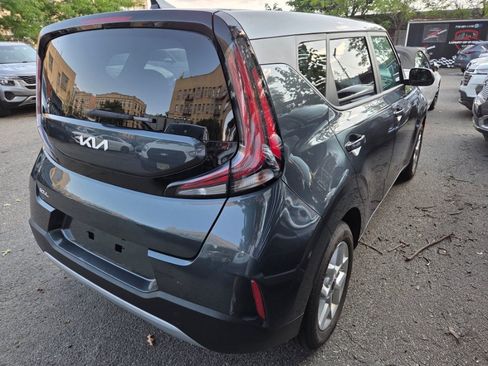 Used 2025 Kia Soul LX w/ LX Technology Package FWD image 6