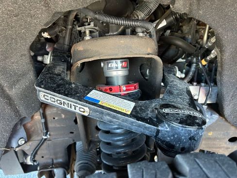 Used 2020 Chevrolet Silverado 1500 LTZ w/ LTZ Convenience Package image 23