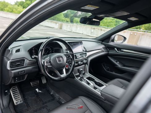 Used 2020 Honda Accord Sport image 13