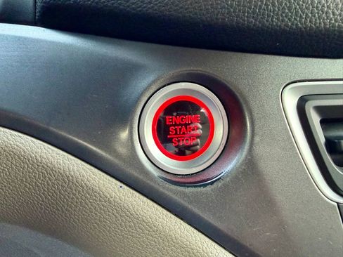 Used 2021 Honda Pilot EX image 37