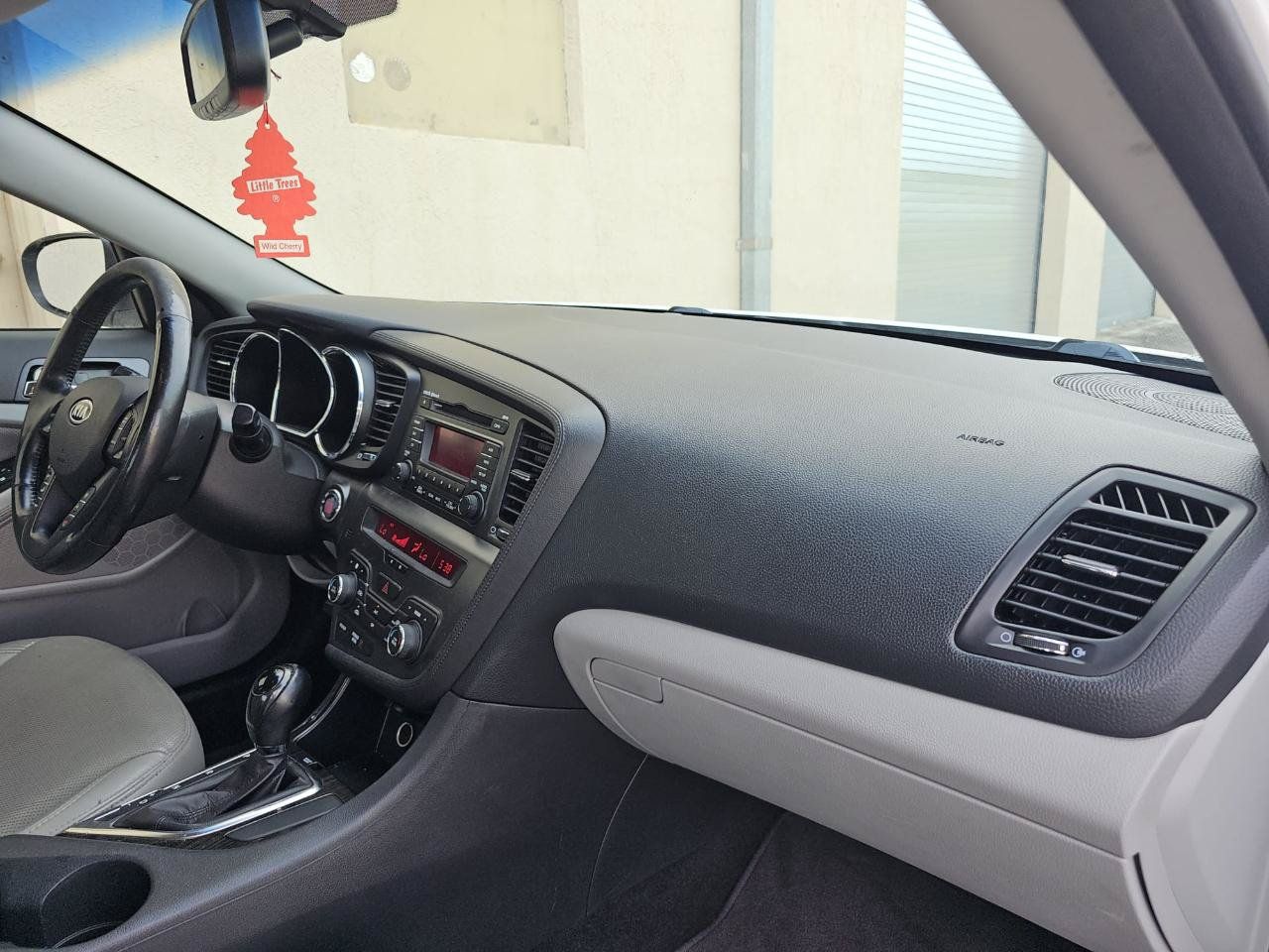 Used 2012 Kia Optima EX FWD image 20