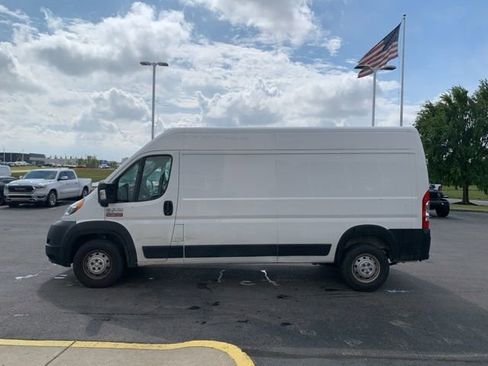 Used 2019 RAM ProMaster 2500 w/ Interior Convenience Group image 6