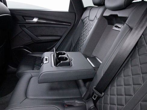 Used 2021 Audi SQ5 Prestige w/ Prestige Package image 35