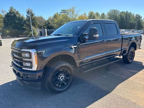 Used 2023 Ford F250 Lariat w/ Black Appearance Package image 1