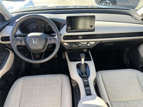 Used 2024 Honda HR-V LX image 15