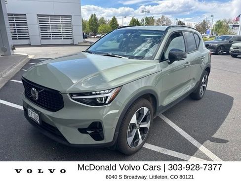 Used 2025 Volvo XC40 B5 Plus w/ Protection Package Premier AWD/4WD image 1
