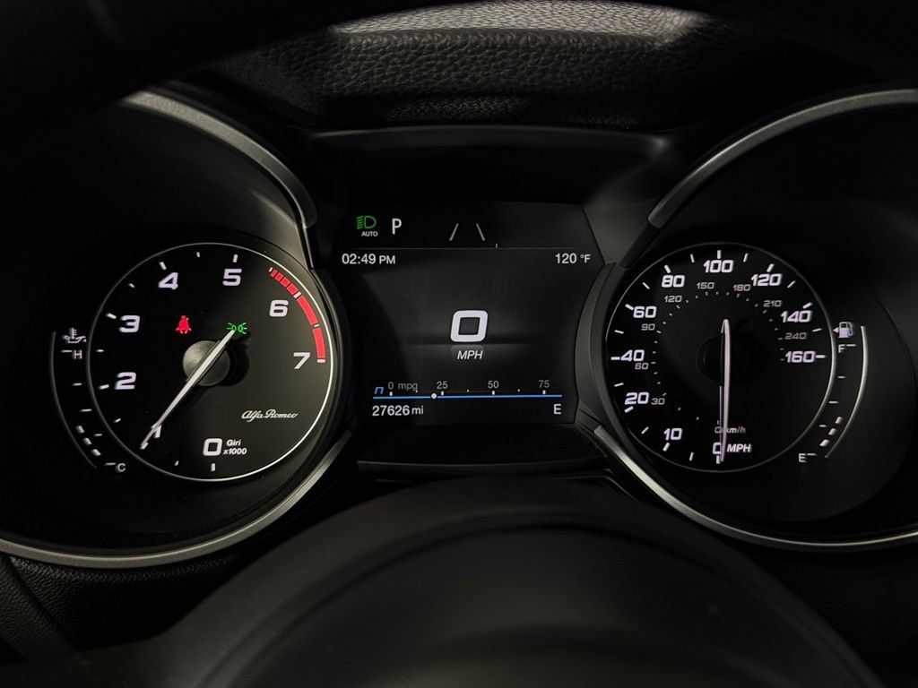 Used 2023 Alfa Romeo Stelvio Ti AWD/4WD image 15