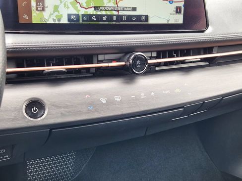 Certified 2023 Nissan Ariya FWD image 16
