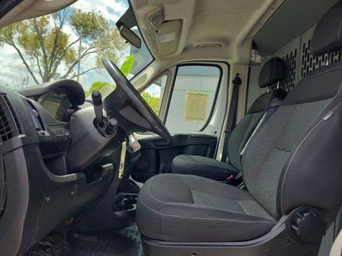 Used 2021 RAM ProMaster 2500 FWD image 10