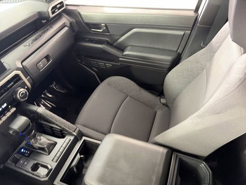 Used 2025 Toyota Tacoma SR RWD image 21
