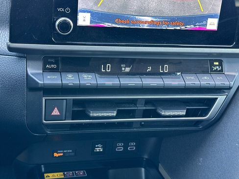 Used 2025 Toyota Camry LE FWD image 25
