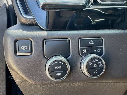 Used 2024 GMC Sierra 1500 Elevation RWD image 19