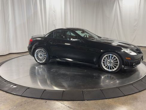 Used 2005 Mercedes-Benz SLK 55 AMG image 3