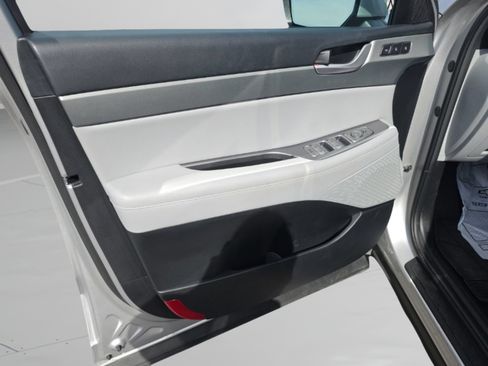 Used 2025 Hyundai Palisade SEL FWD image 13