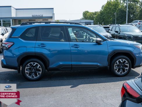 Certified 2025 Subaru Forester Premium w/ Convenience Package #2 AWD/4WD image 2