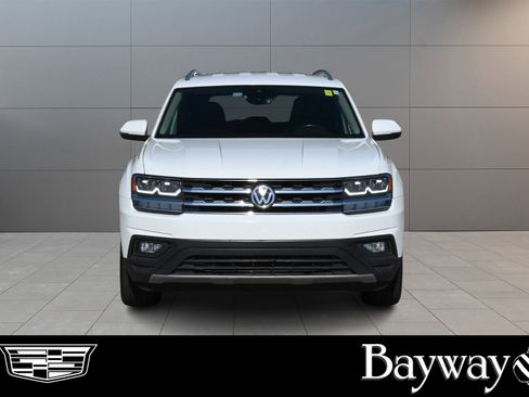 Used 2019 Volkswagen Atlas SE image 2