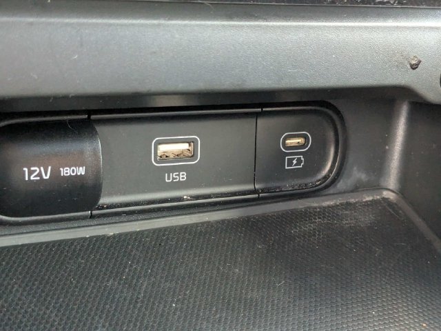 Certified 2024 Kia Soul GT-Line w/ Option Group 020 FWD image 22