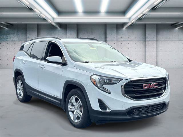 Used 2019 GMC Terrain SLE w/ Driver Convenience Package FWD image 3