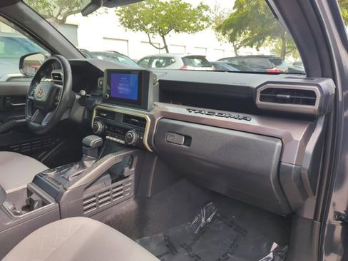 Certified 2025 Toyota Tacoma SR5 RWD image 28
