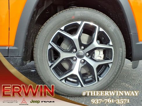 New 2026 Jeep Compass Limited image 7