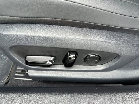 Certified 2024 Lexus ES 350 w/ Premium Package image 13