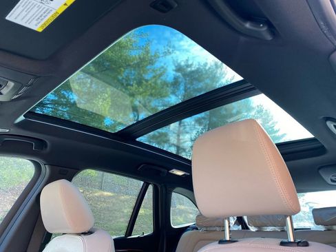 Used 2021 BMW X1 xDrive28i w/ Premium Package image 46