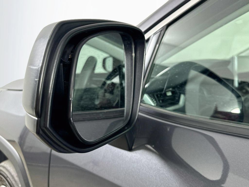 Used 2025 Toyota RAV4 LE FWD image 38