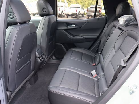 New 2026 Chevrolet Equinox LT w/ Convenience Package II image 20