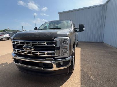 New 2026 Ford F350 XLT w/ FX4 Off-Road Package