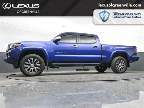 Used 2023 Toyota Tacoma Limited image 45