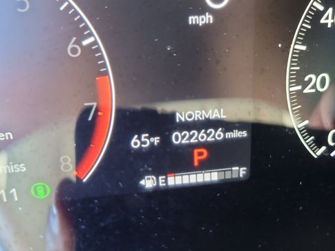 Used 2024 Honda CR-V EX-L image 31