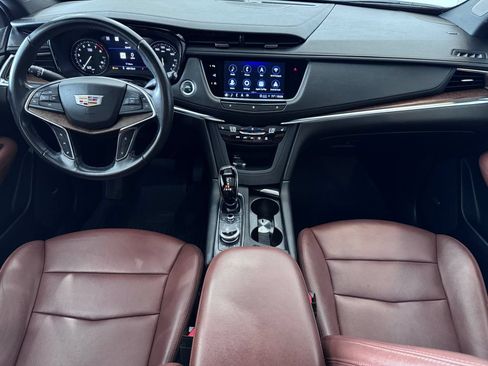 Used 2021 Cadillac XT5 Premium Luxury AWD/4WD image 11