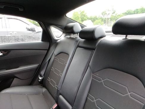 Used 2021 Kia Forte GT-Line FWD image 9