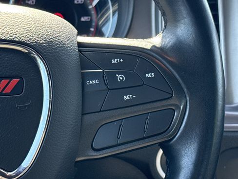 Used 2023 Dodge Charger SXT RWD image 25