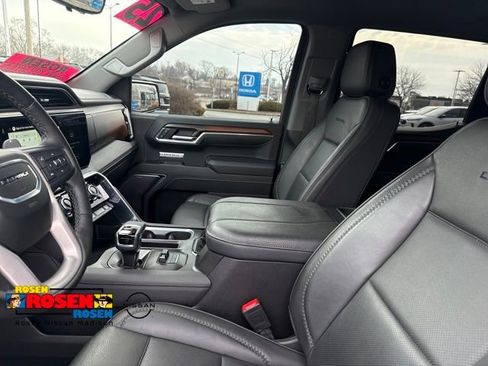 Used 2025 GMC Sierra 1500 Denali w/ Denali Reserve Package AWD/4WD image 15