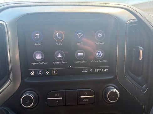 Used 2021 Chevrolet Silverado 1500 LT AWD/4WD image 9