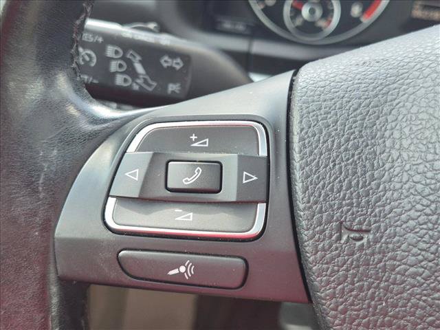 Used 2013 Volkswagen Eos Komfort FWD image 12