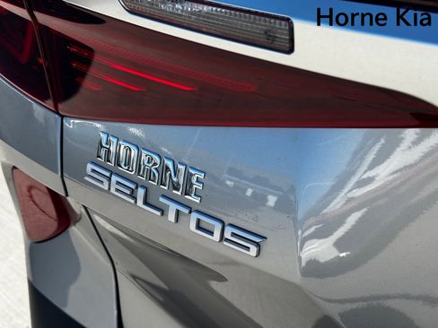 Certified 2023 Kia Seltos S w/ Navigation Package image 29